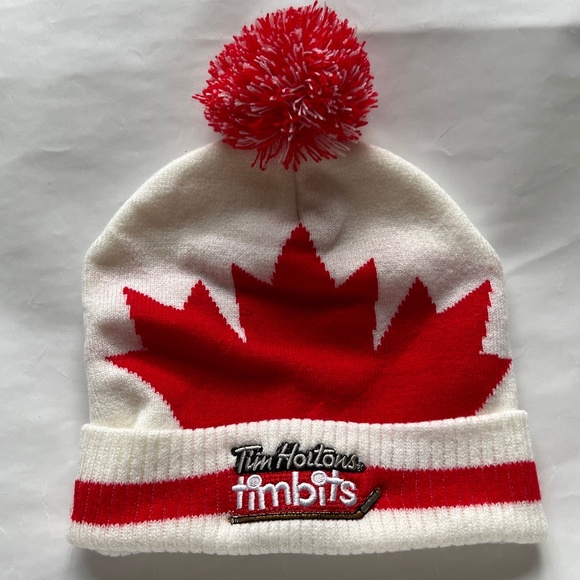 Tim Hortons Toque Sidney Crosby Pompom Beanie Red & White Winter Hat Maple Leaf - Picture 8 of 9